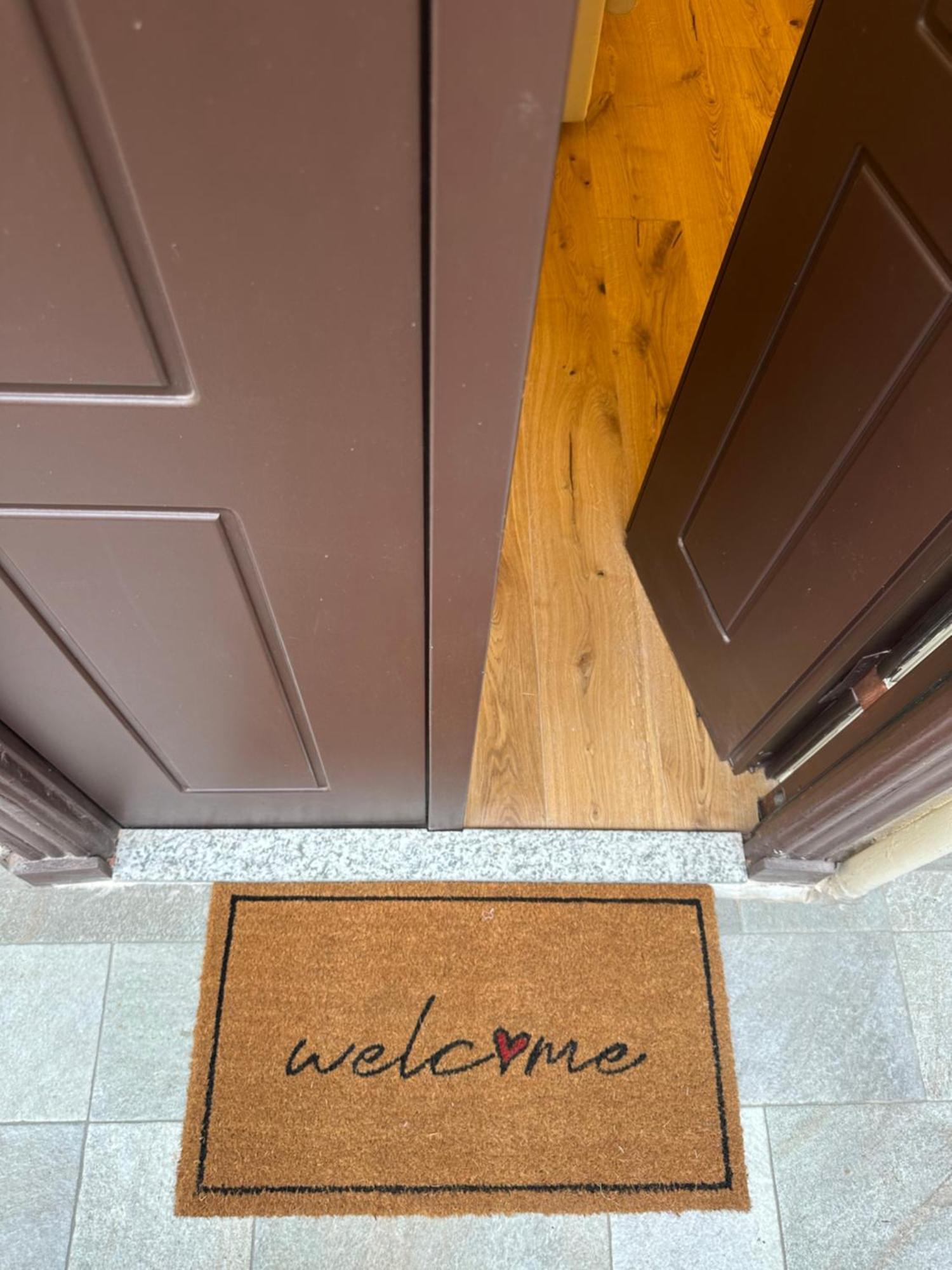 Private Apartment With Wi-Fi Milano City Near Duomo Atena מראה חיצוני תמונה